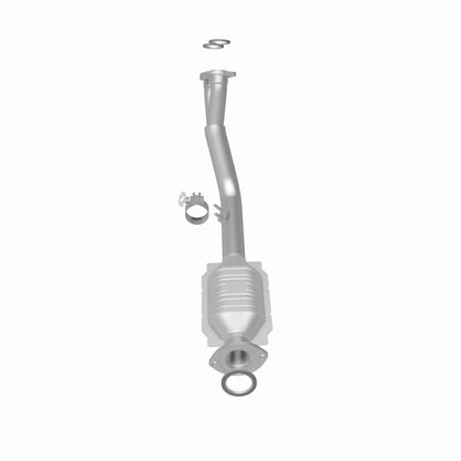 MagnaFlow Direct Fit Catalytic Converter 96-00 Toyota 4 Runner 2.7