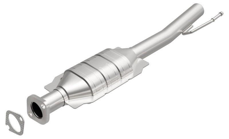 MagnaFlow Direct Fit Catalytic Converter 03-04 Ford Escape 3.0L