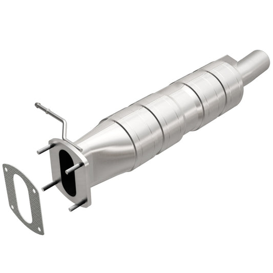MagnaFlow Direct Fit Catalytic Converter 05-07 Ford F-Series Rear