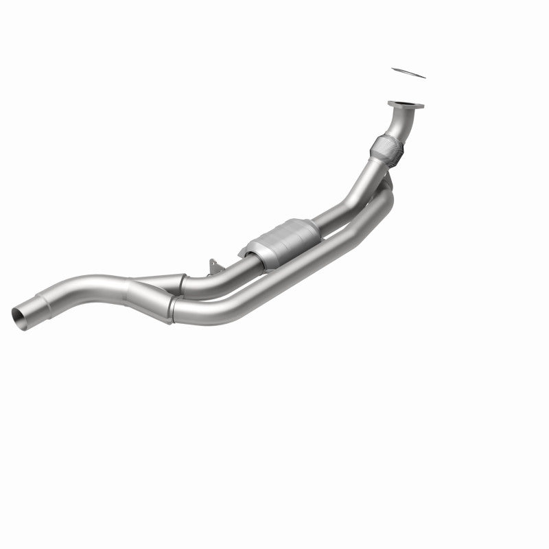 MagnaFlow Direct Fit Catalytic Converter 96-97 Camaro 5.7L P/S