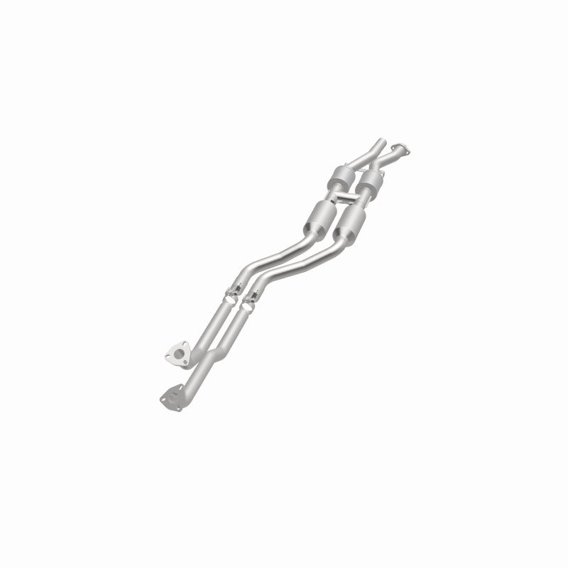 MagnaFlow Direct Fit Catalytic Converter 96-98 BMW 328 2.8L