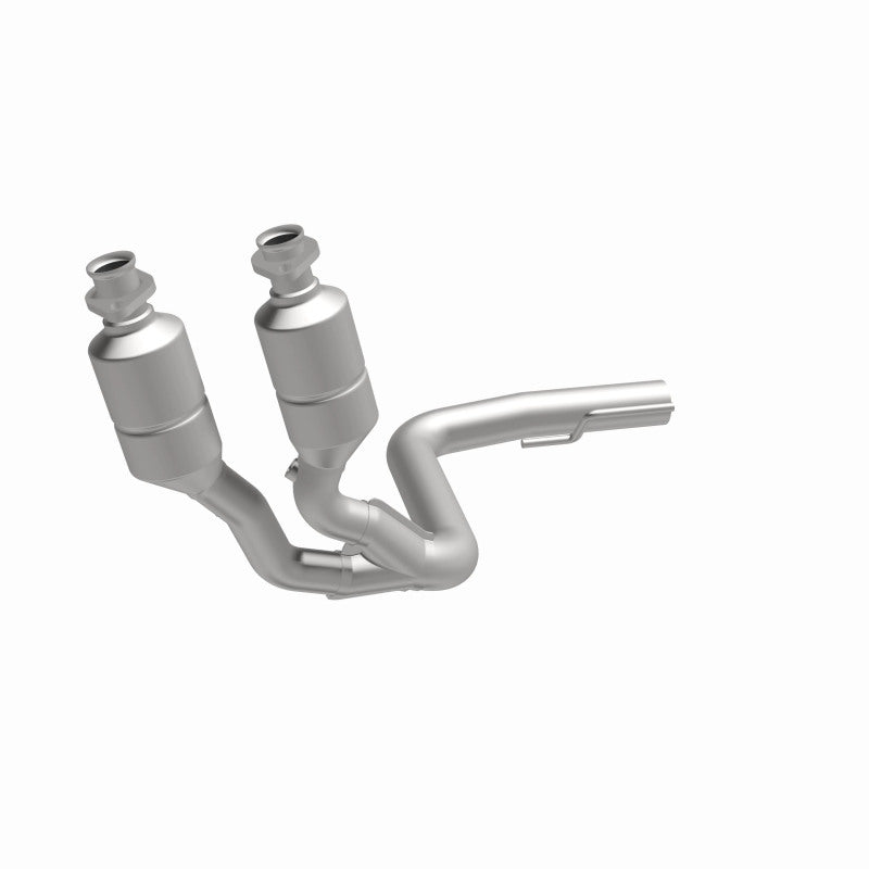 MagnaFlow Direct Fit Catalytic Converter 99-04 Jeep Grand Cherokee 4.0L Front