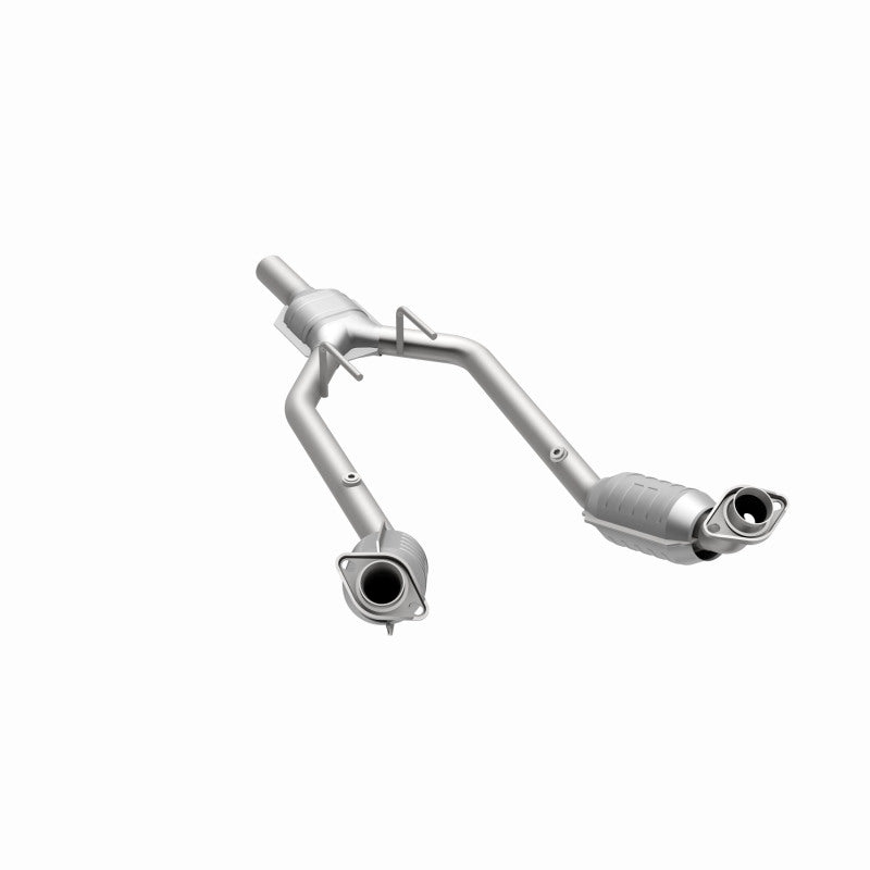 MagnaFlow Direct Fit Catalytic Converter 96-97 Mercury Cougar 3.8L