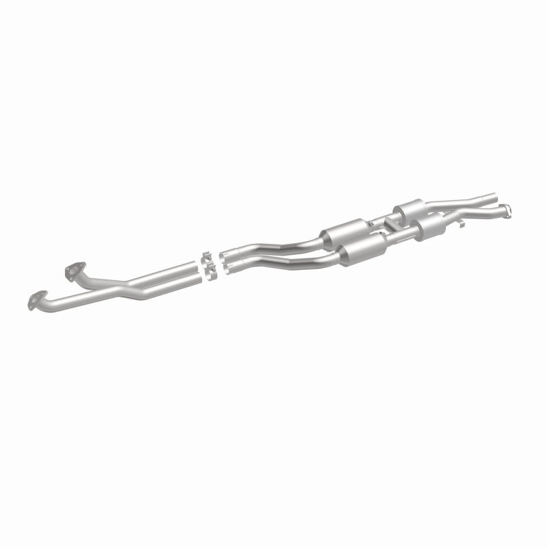MagnaFlow Direct Fit Catalytic Converter 96-98 BMW 328 2.8L