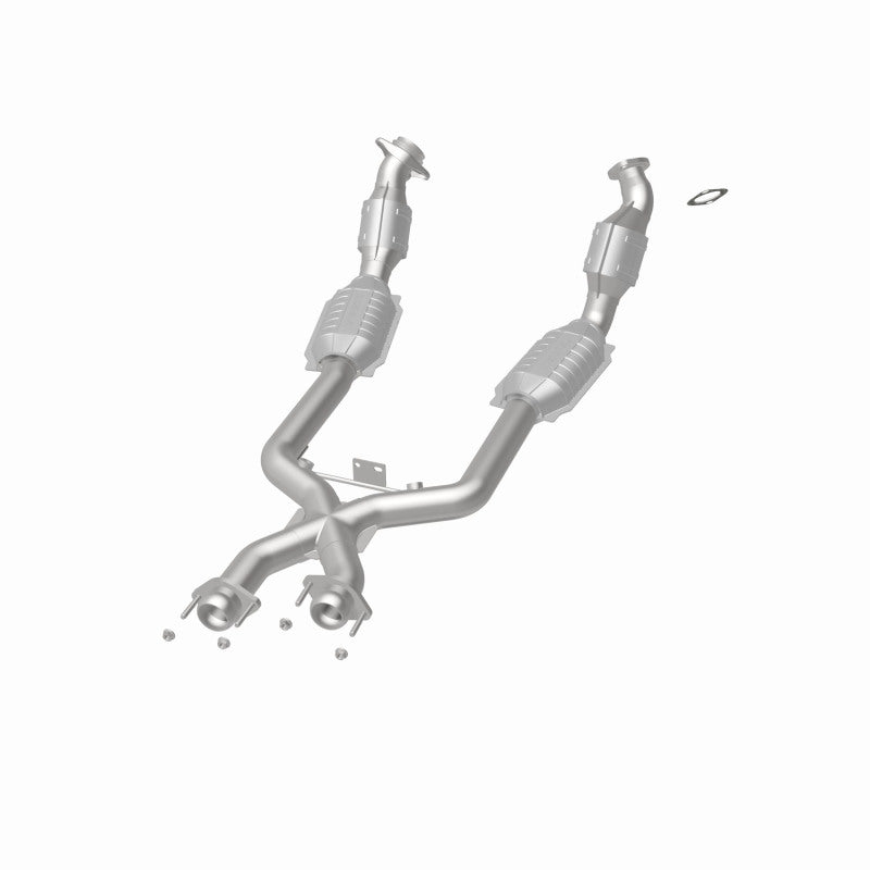 MagnaFlow Direct Fit Catalytic Converter 96-98 4.6L *California*