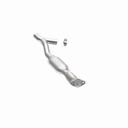 MagnaFlow Direct Fit Catalytic Converter 97-98 Ford Trucks 5.4L