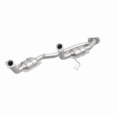 MagnaFlow Direct Fit Catalytic Converter 04 Ford Freestar 3.9L