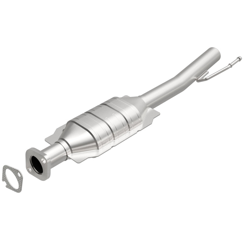 MagnaFlow Direct Fit Catalytic Converter 03-04 Ford Escape 3.0L