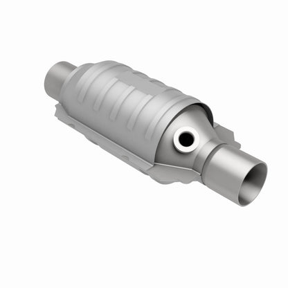 MagnaFlow Universal Catalytic Converter 2.00 with 1-O2 Rear CA