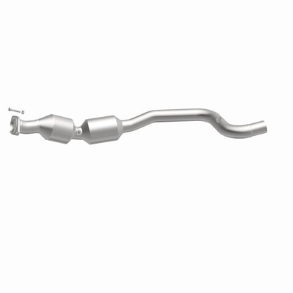 MagnaFlow 13-17 Range Rover V8 5 OEM Underbody Direct Fit EPA Compliant Catalytic Converter