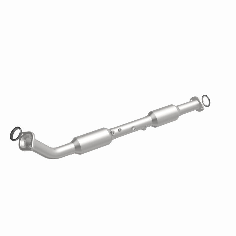 MagnaFlow 13-15 Toyota Tacoma California Grade CARB Compliant Direct-Fit Catalytic Converter