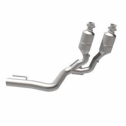 MagnaFlow Direct Fit Catalytic Converter 99-04 Jeep Grand Cherokee 4.0L Front