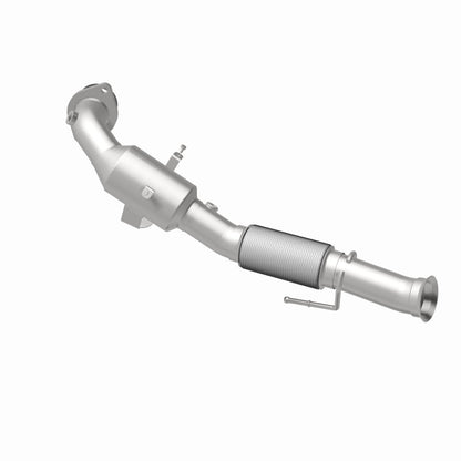 MagnaFlow Direct Fit Catalytic Converter 16-17 Ford Focus 2.3L Underbody