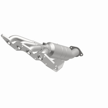 MagnaFlow Direct Fit Catalytic Converter 10-12 Ford Fusion 2.5L