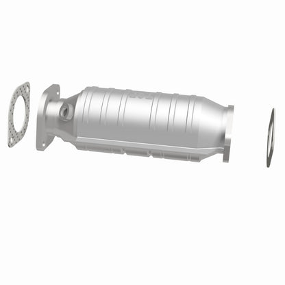 MagnaFlow Direct Fit Catalytic Converter 95-96 Nissan Sentra 1.6L