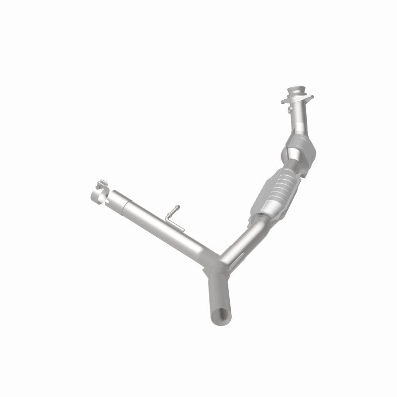 MagnaFlow Direct Fit Catalytic Converter 04-06 F-150 5.4 2WD P/S 49S