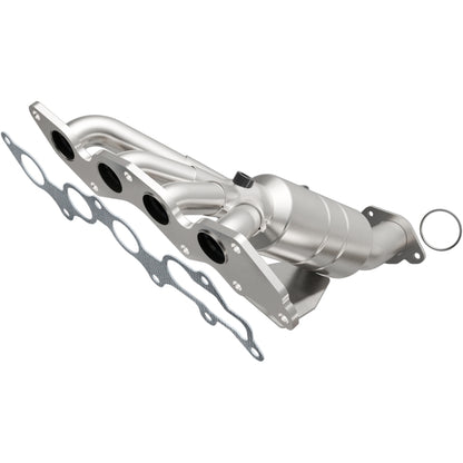 MagnaFlow Direct Fit Catalytic Converter 10-12 Ford Fusion 2.5L