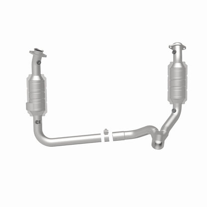 MagnaFlow Direct Fit Catalytic Converter RAM Pickup 2006 8 5.7L