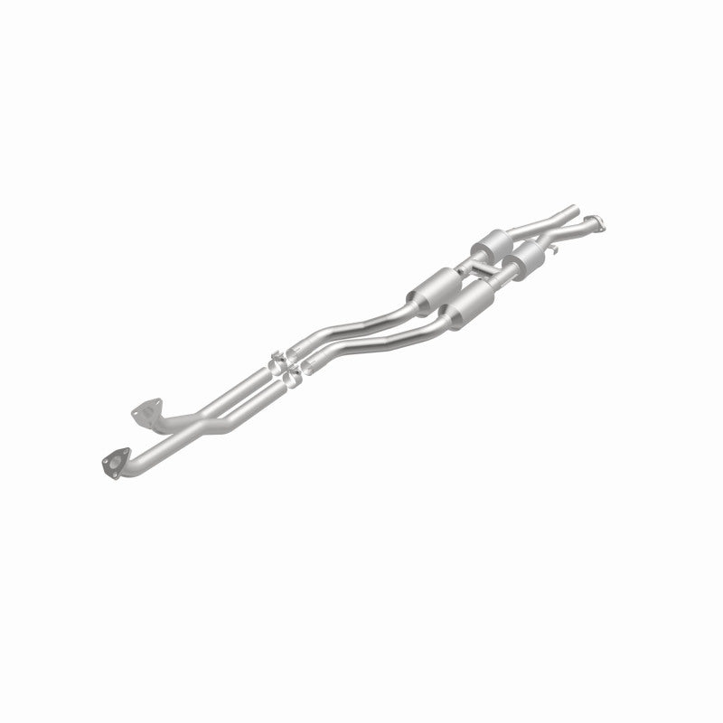 MagnaFlow Direct Fit Catalytic Converter 96-98 BMW 328 2.8L