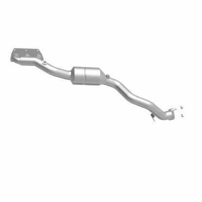 MagnaFlow Direct Fit Catalytic Converter 05-09 Audi A8 6.0L
