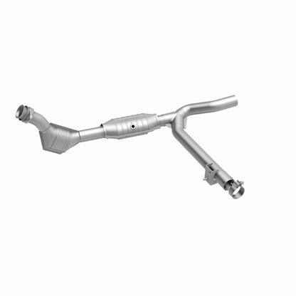 MagnaFlow Direct Fit Catalytic Converter 99-00 F-150 4.2L V6 2WD P/
