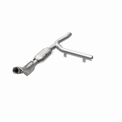 MagnaFlow Direct Fit Catalytic Converter 01-04 Ford F-150 4.2L 2wd