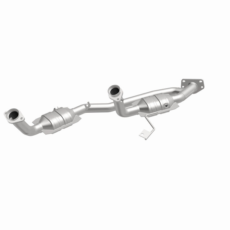 MagnaFlow Direct Fit Catalytic Converter 04 Ford Freestar 3.9L