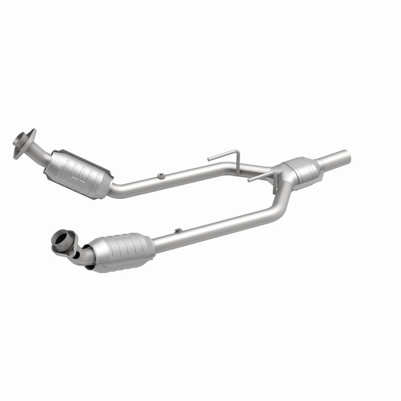 MagnaFlow Direct Fit Catalytic Converter 96-97 Mercury Cougar 3.8L