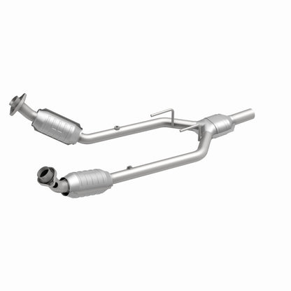 MagnaFlow Direct Fit Catalytic Converter 96-97 Mercury Cougar 3.8L