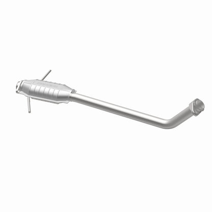 MagnaFlow Direct Fit Catalytic Converter Chrysler-Mitsubishi 42X6.5X