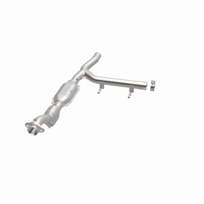MagnaFlow Direct Fit Catalytic Converter 97-98 Ford Trucks 4.6L