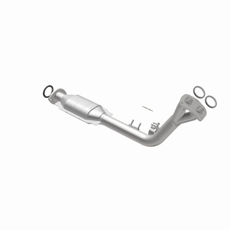 MagnaFlow Direct Fit Catalytic Converter 96-00 Toyota 4 Runner 2.7