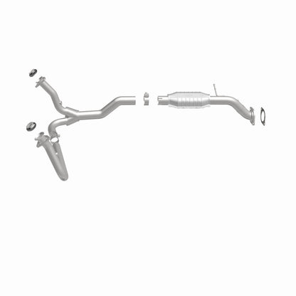MagnaFlow Direct Fit Catalytic Converter 00 Blazer 4WD 4dr 4.3L OEM