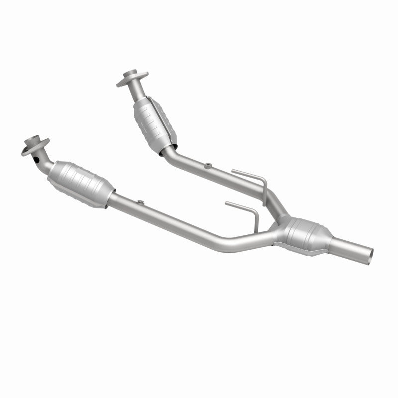 MagnaFlow Direct Fit Catalytic Converter 96-97 Mercury Cougar 3.8L
