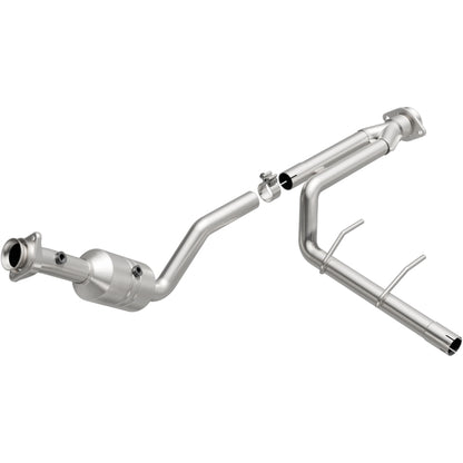 MagnaFlow Direct Fit Catalytic Converter 2011-2014 F-150 3.7L Underbody