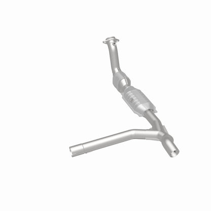 MagnaFlow Direct Fit Catalytic Converter 99-00 Ford Exped 4.6L