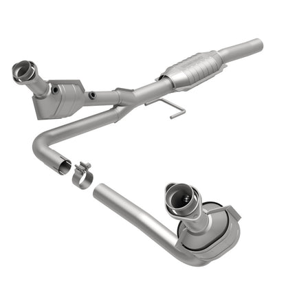 MagnaFlow Direct Fit Catalytic Converter 00-03 Dodge Dakota 3.9L