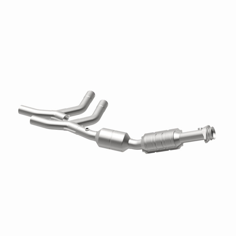 MagnaFlow Conv DF 05-07 Ford E150 4.6L Passenger Side