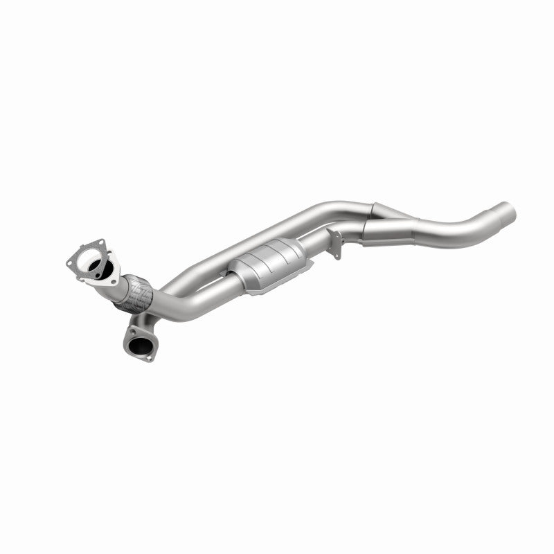 MagnaFlow Direct Fit Catalytic Converter 96-97 Camaro 5.7L P/S