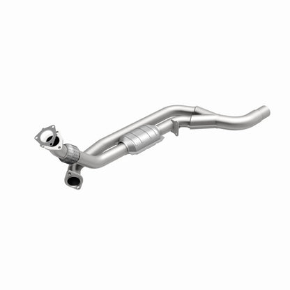 MagnaFlow Direct Fit Catalytic Converter 96-97 Camaro 5.7L P/S