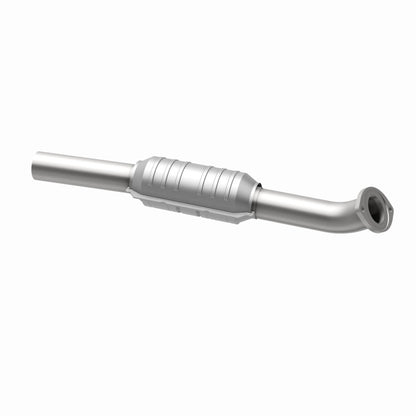 MagnaFlow Direct Fit Catalytic Converter 06-08 Toyota RAV4 2.4L