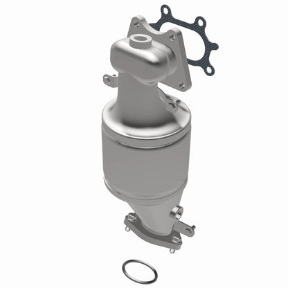 MagnaFlow Direct Fit Catalytic Converter 04-07 Saturn VUE 3.5L Front