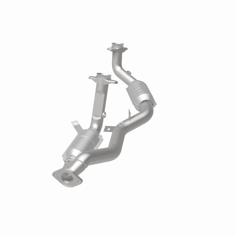 MagnaFlow Direct Fit Catalytic Converter 96-99 Ford Taurus3.0L 50S