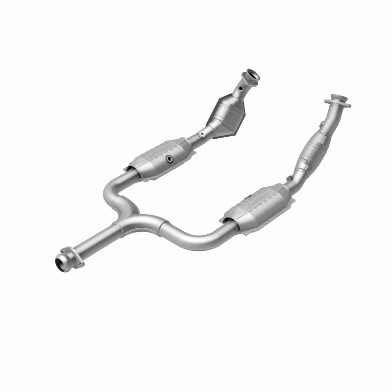 MagnaFlow Direct Fit Catalytic Converter 99/01-03 Ford Mustang 3.8L