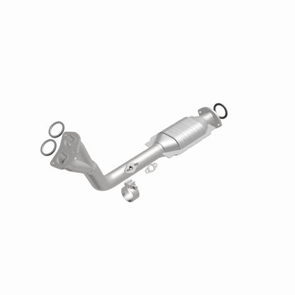 MagnaFlow Direct Fit Catalytic Converter 96-00 Toyota 4 Runner 2.7