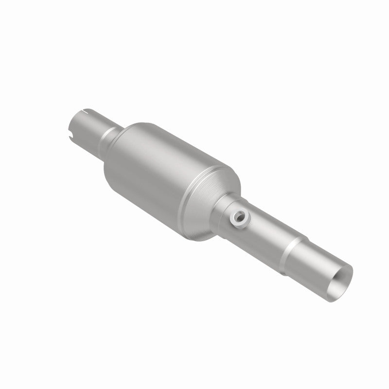 MagnaFlow Direct Fit Catalytic Converter 96-98 Jeep Grand Cherokee Underbody