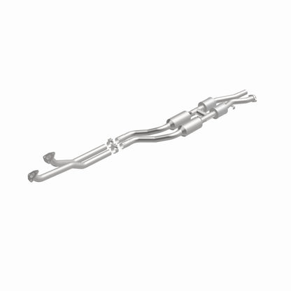 MagnaFlow Direct Fit Catalytic Converter 96-98 BMW 328 2.8L
