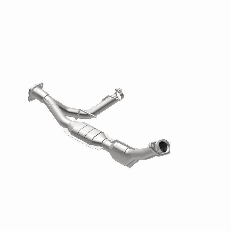 MagnaFlow Direct Fit Catalytic Converter 03-04 Ford Expedition 5.4L V8 Passenger Side