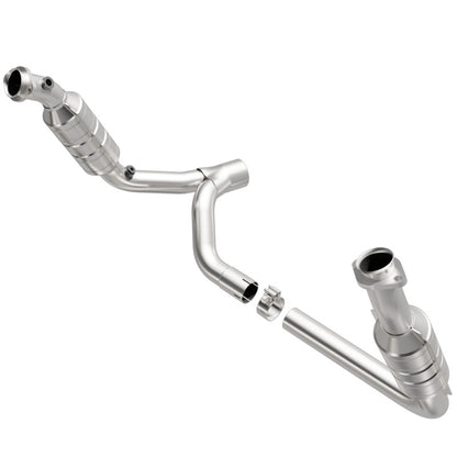 MagnaFlow Direct Fit Catalytic Converter RAM Pickup 2006 8 5.7L