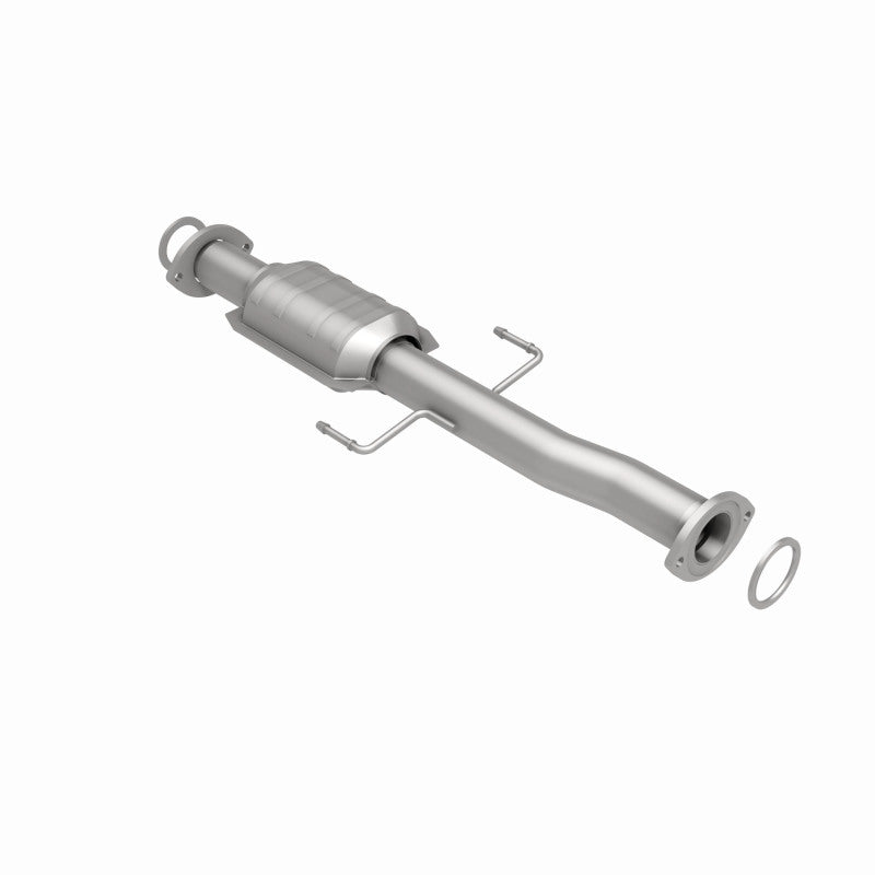 MagnaFlow Direct Fit Catalytic Converter 02-04 Toyota Tacoma 2.7L Rear